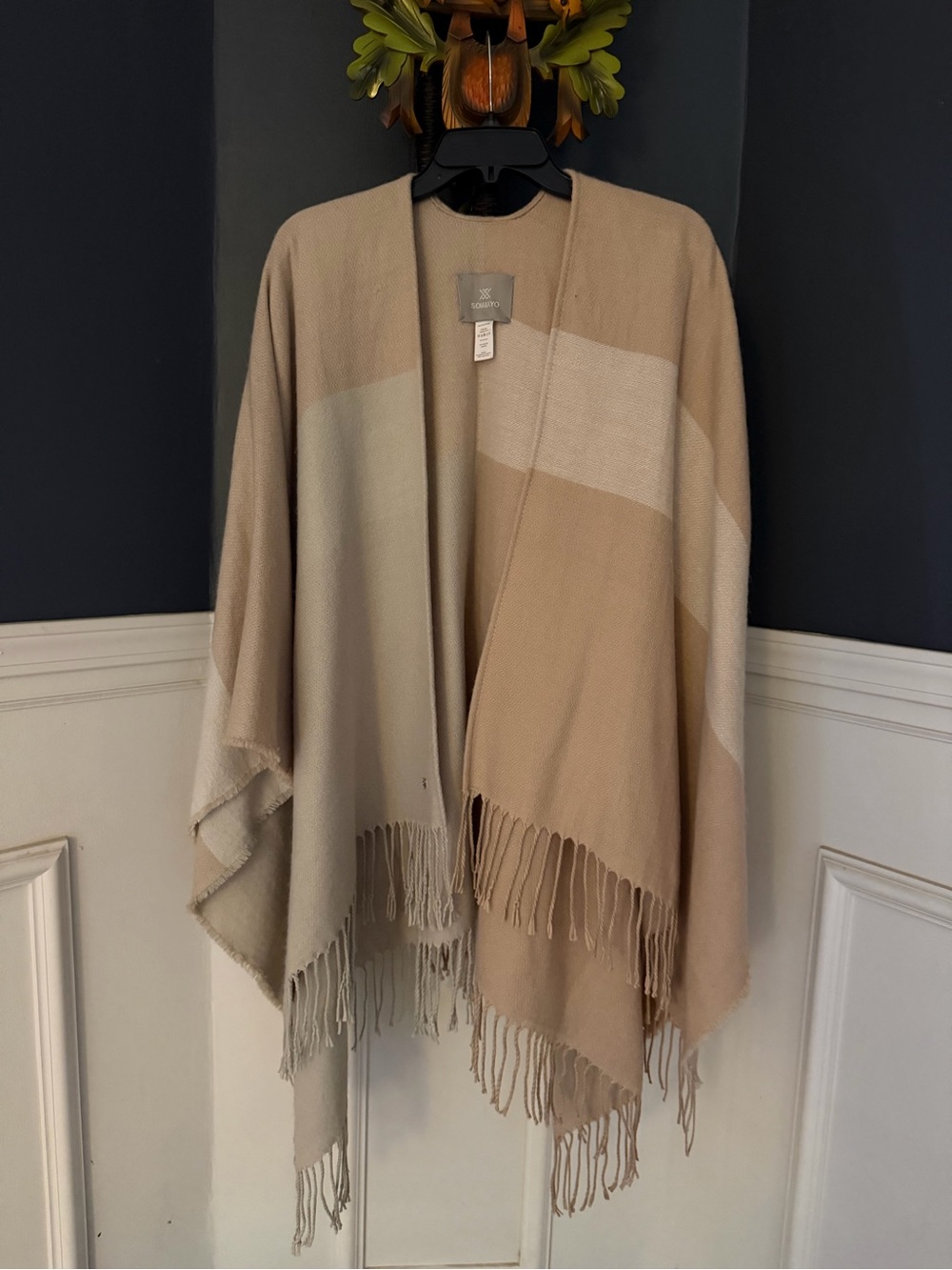 Soia & Kyo Neutral Dusty Pink and Taupe Two-Tone Fringe Cape Blanket